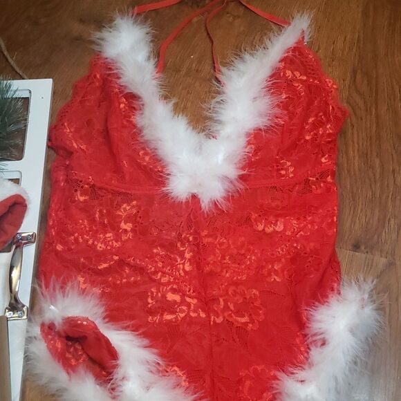 Ms. Claus Santa Lingerie Costume - Picture 4 of 9